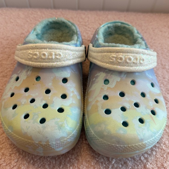 Pastel Clouds Crocs-toddler 9c - Picture 2 of 6